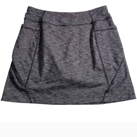 Athleta Excursion Skort M Charcoal Gray Activewear UPF 50+ Pockets SIze M EUC - Picture 3 of 12